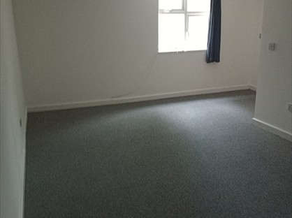 Studio Flat, Hastings Place, CO7