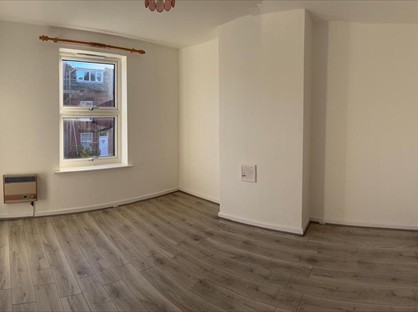 Room in a Shared House, Nunnington Avenue, LS12