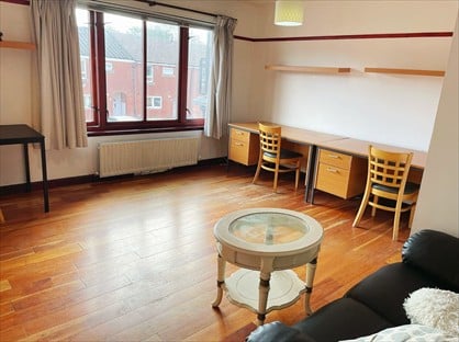 2 Bed Flat, Walker St, G11