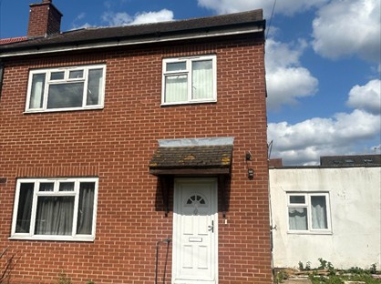 5 Bed Semi-Detached House, Fisher Close, UB6