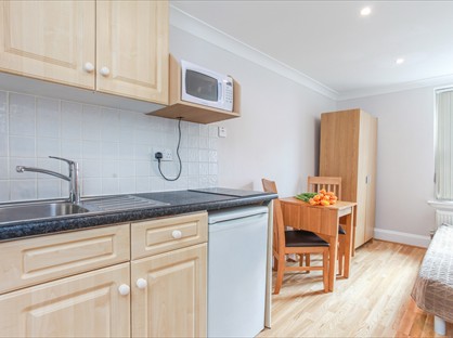 Studio Flat, London, W2