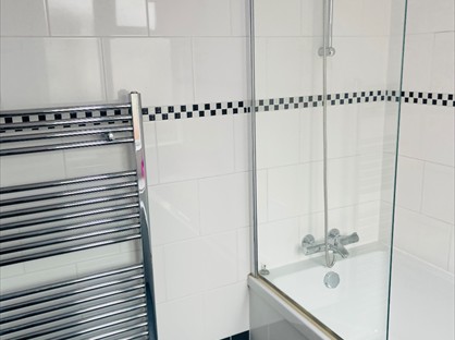 Room in a Shared House, Sutton Dene, TW3