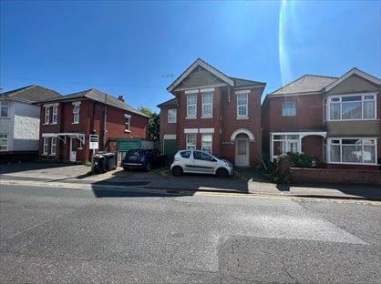 Room in a Shared House, Ensbury Park Road, BH9