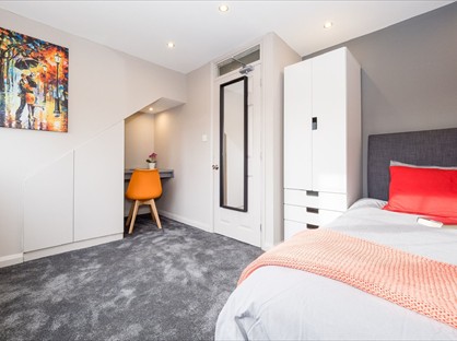 Room in a Shared House, Ravenswood Road, CR0