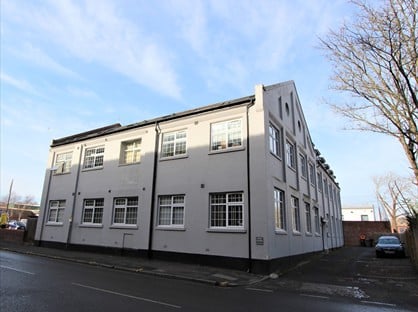 1 Bed Flat, Barker Chambers, ME16