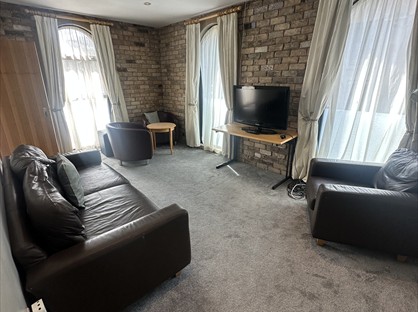 1 Bed Flat, Washington Street, CA14