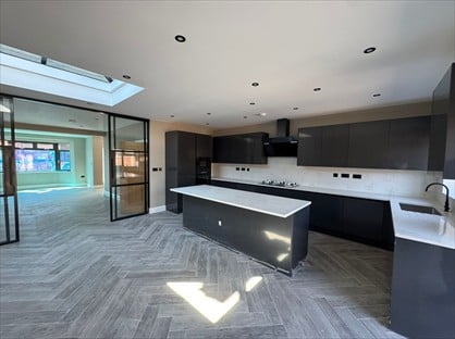 4 Bed Detached House, Whitton Road, TW3