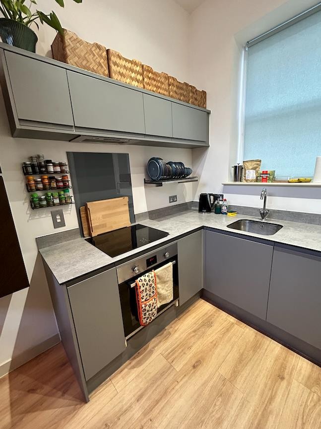 1 Bed Flat, Braggs Lane, BS2 photo 3