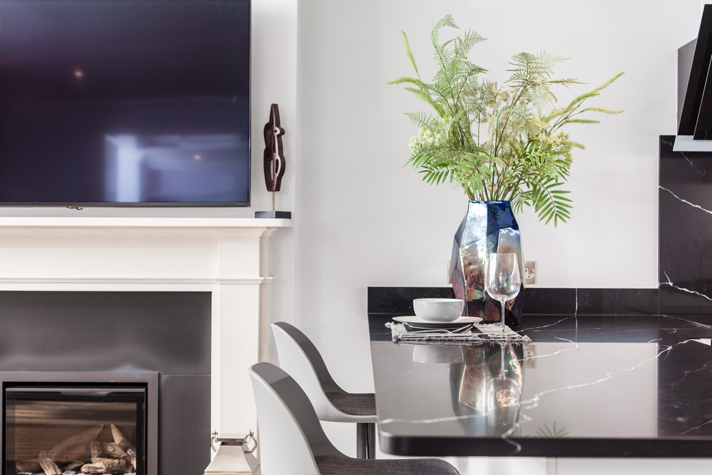 1 Bed Flat, Lots Road Chelsea, SW10, N1 7GU