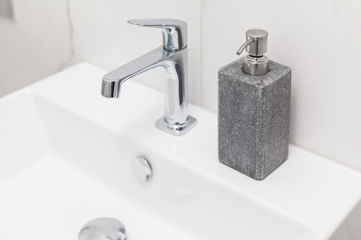 Additional image 6 of 1 Bed Flat, Lots Road Chelsea, SW10, N1 7GU