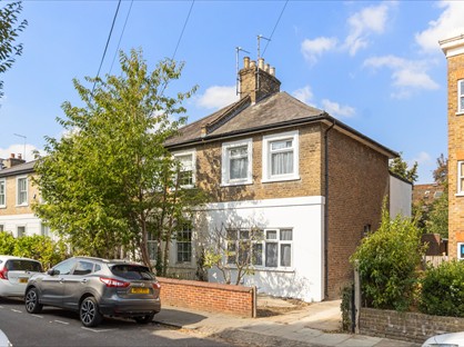 3 Bed Semi-Detached House, New Road, N8