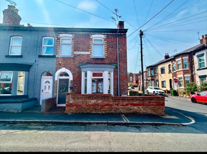 5 Bed Semi-Detached House, Charlecombe Street #Free Parking#, CH42