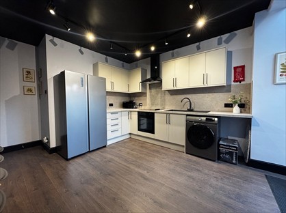 Room in a Shared House, Norman Street, M35