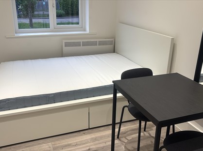 Studio Flat, Old Whitley Wood Lane, RG2