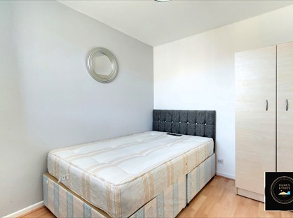 Room in a Shared House, Hanbury Street, E1