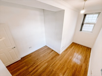 1 Bed Flat, Whitton Road, TW3