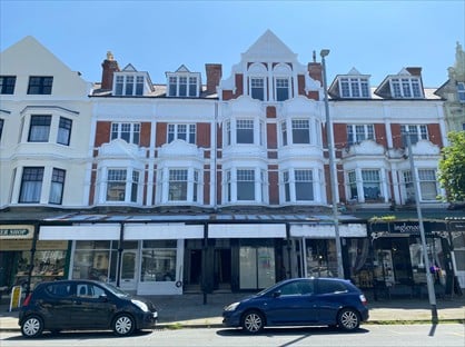 1 Bed Flat, Vaughan Street, LL30