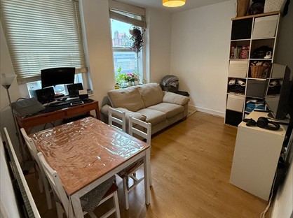 1 Bed Flat, Brighton Terrace, SW9