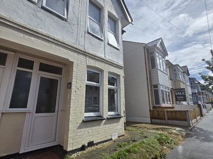 1 Bed Flat, Tintern Avenue, SS0