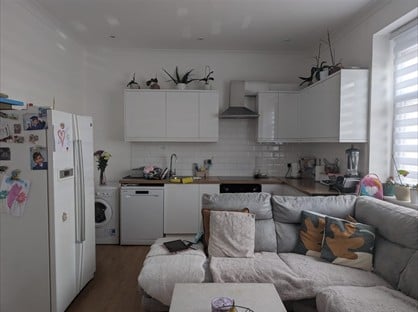2 Bed Flat, Green Lanes, N13