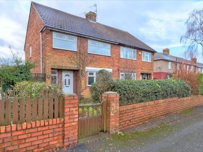 3 Bed Semi-Detached House, Chestnut Grove, TS17
