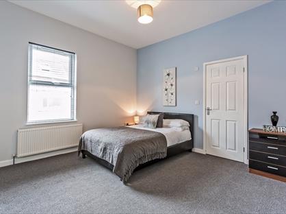 Room in a Shared House, Melville Street, S73