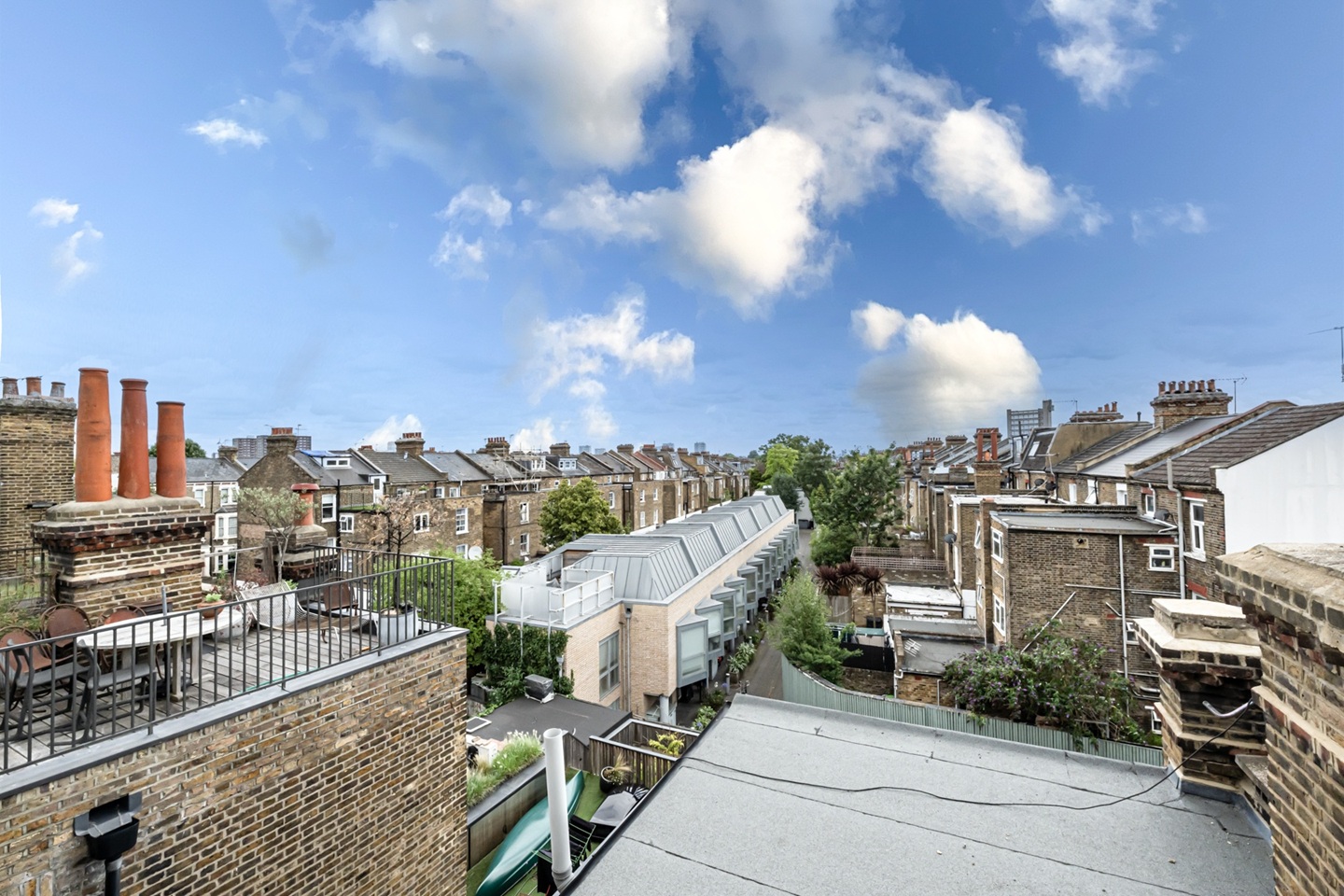 1 Bed Flat, Kilburn Lane, W9