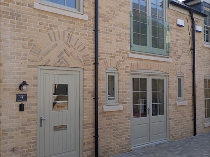 2 Bed Terraced House, Four Miles Yard, PE31
