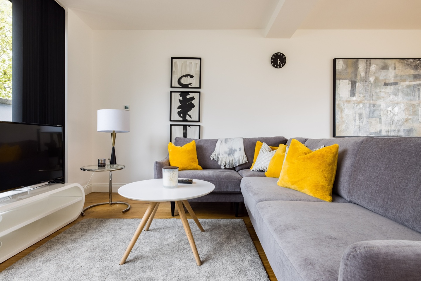 3 Bed Flat, Eastnor Castle, NW1 photo 3