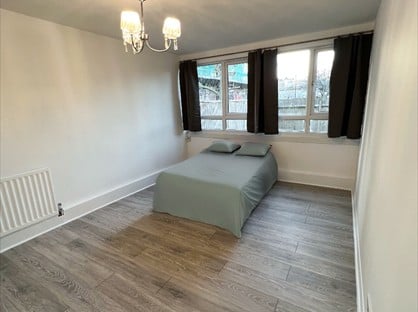 Room in a Shared Flat, Spacious Double Room In Notting Hill, W10