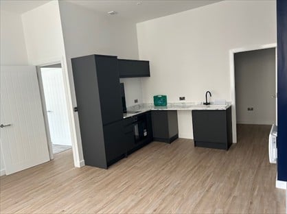 1 Bed Flat, Market Place, HU1