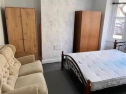 Room in a Shared House, Wise Road, E15