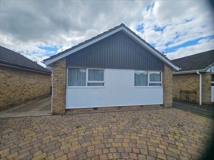2 Bed Bungalow, Allendale, YO24