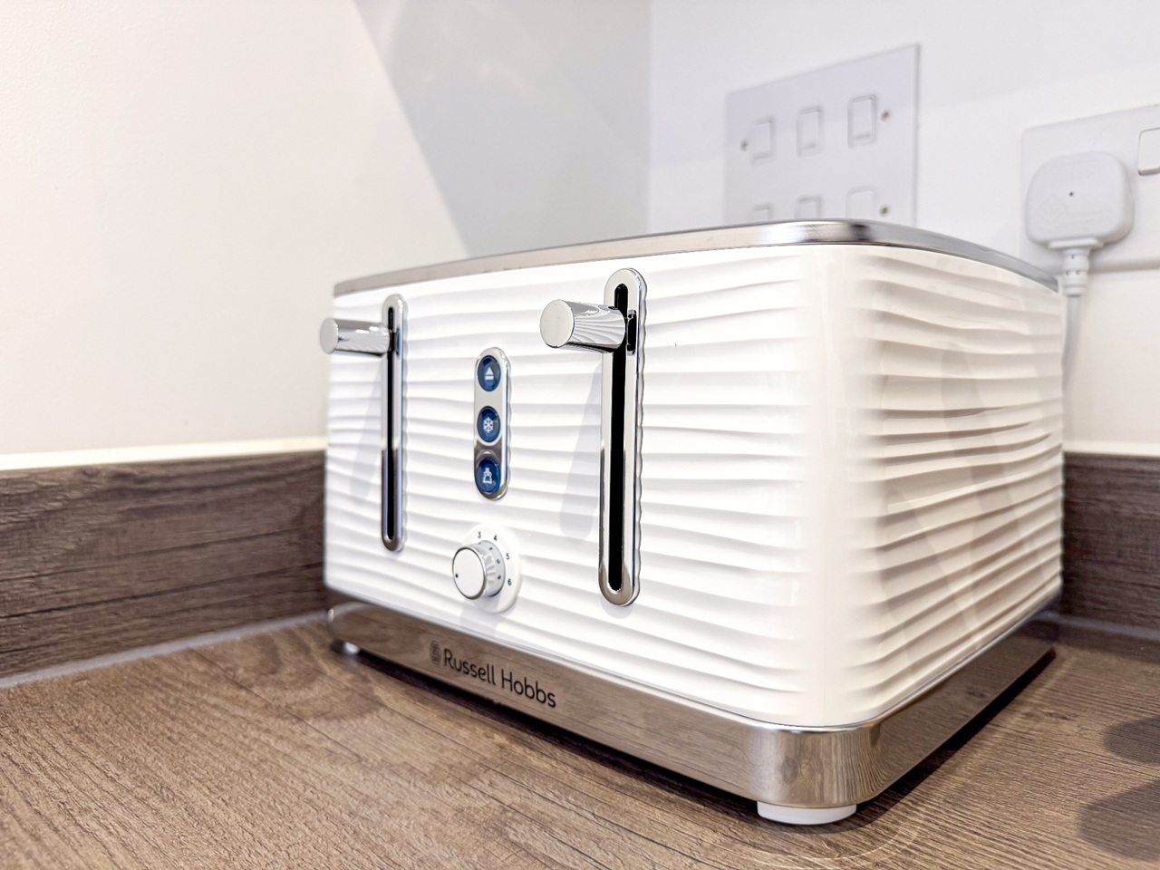 Additional image 9 of 2 Bed Flat, Erasmus Drive, DE1, N1 7GU