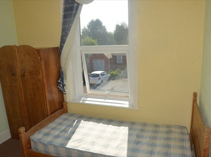 Room in a Shared Flat, Talbot Road, BH9