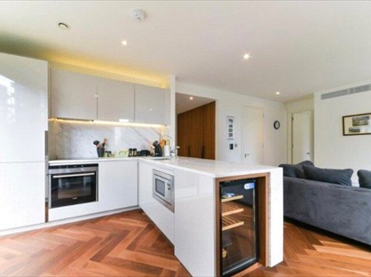 Studio Flat, Legacy Building, SW11