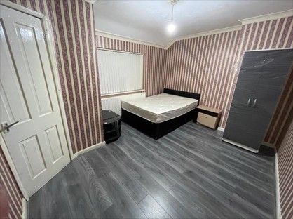 Room in a Shared House, Sandhurst Place, LS8