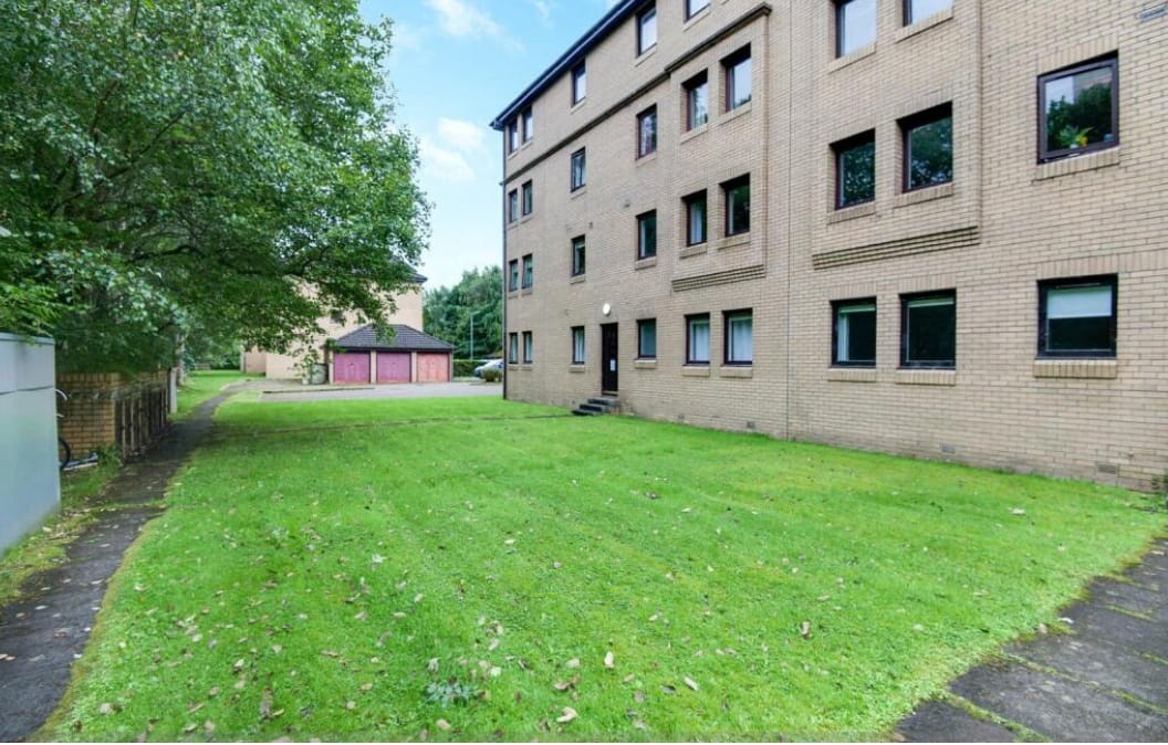 Additional image 2 of 2 Bed Flat, Bellshaugh Gardens, G12, N1 7GU