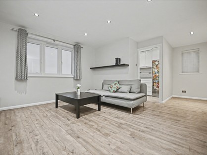 2 Bed Flat, Dobson House, SE14