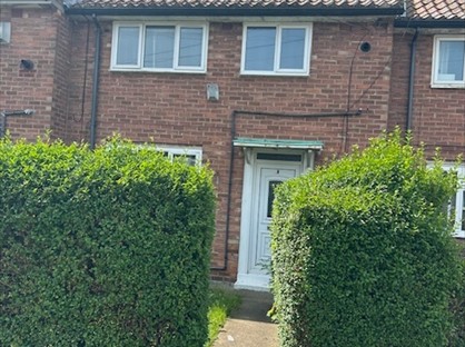 3 Bed Terraced House, Limerick Close, HU8