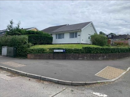 2 Bed Bungalow, Heol Dulais, SA7