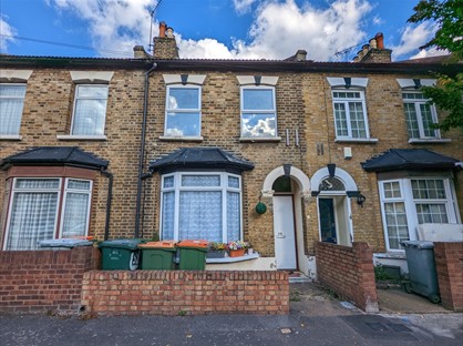 1 Bed Flat, St. James Road, E15