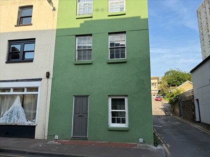 1 Bed Flat, King Street, CT11