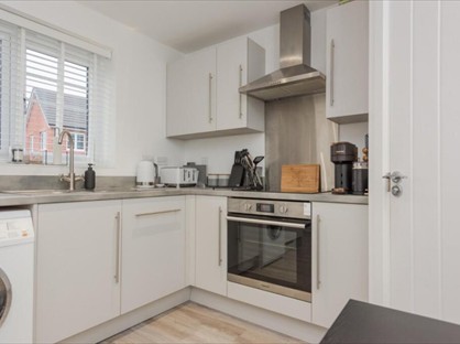 4 Bed Semi-Detached House, Marble Drive, DE11