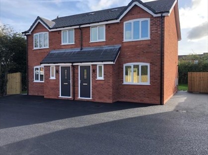 3 Bed Semi-Detached House, The Nook, CH5