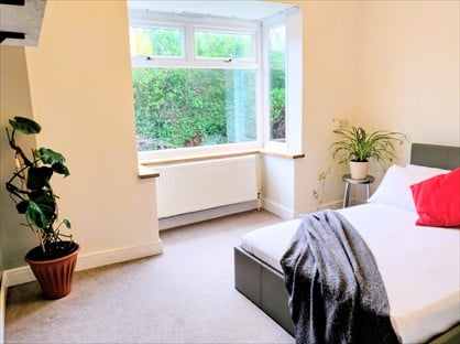 Room in a Shared House, Saughall Road, CH1