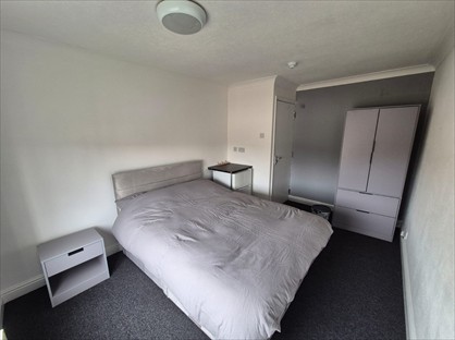 Room in a Shared House, Eastbrook, NN18