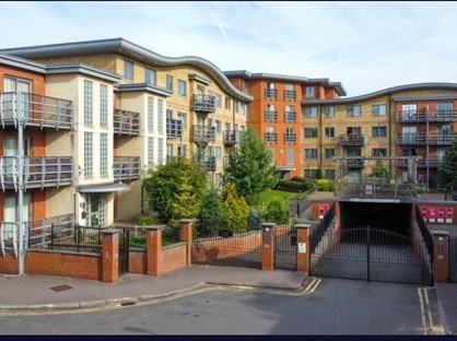 2 Bed Flat, Jubilee Square, RG1