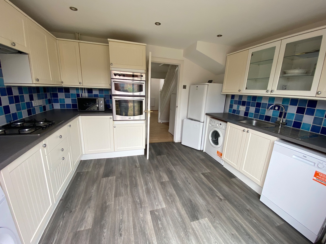 Lower Earley, Reading - 2 Bed End Terrace, Chilcombe Way, RG6 - To Rent ...