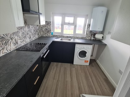 1 Bed Flat, Rowley Regis, B65